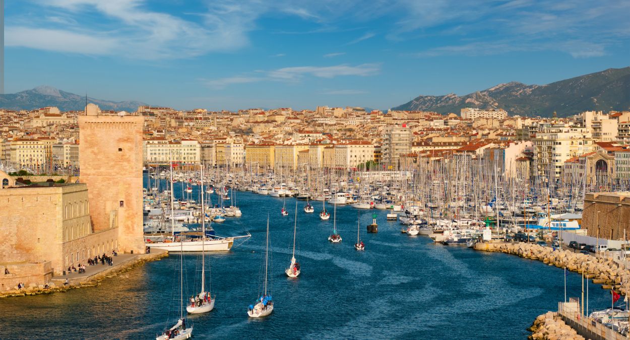 Velho Porto em Marselha (imagem: Canva)